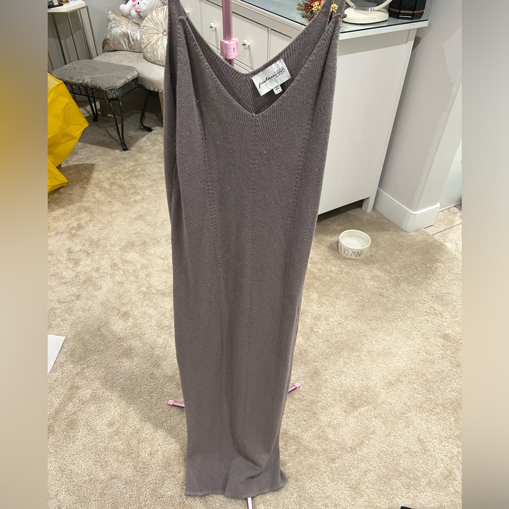 Grey knit maxi